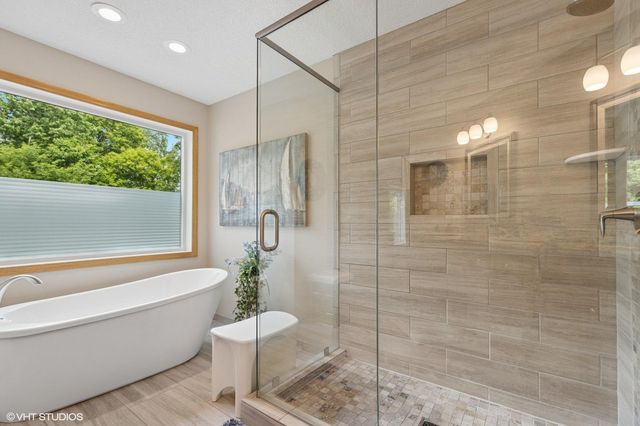 16751 Jackpine Trail, Lakeville, MN 55044