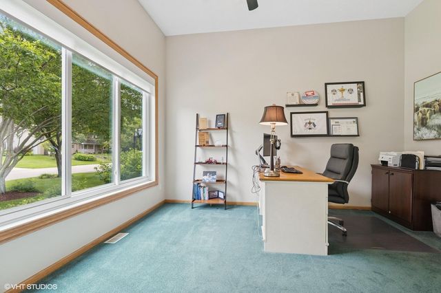 16751 Jackpine Trail, Lakeville, MN 55044