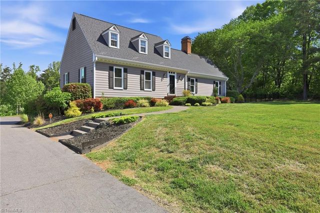 725 Academy Street, Rural Hall, NC 27045