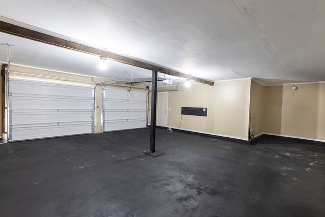 2085 Memorial Drv, South Hadley, MA 01075