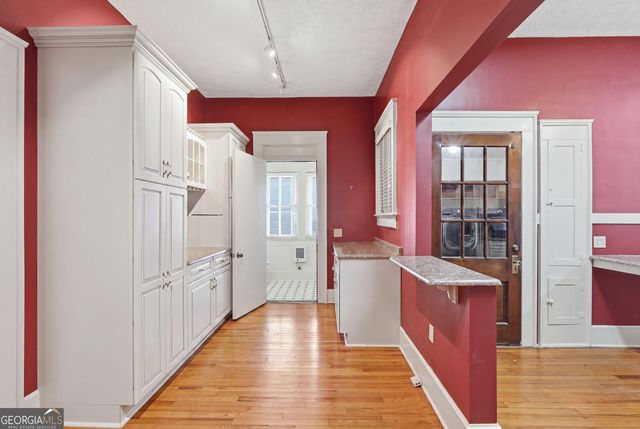359 E Tugalo Street, Toccoa, GA 30577