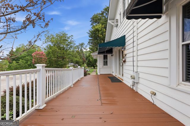 359 E Tugalo Street, Toccoa, GA 30577
