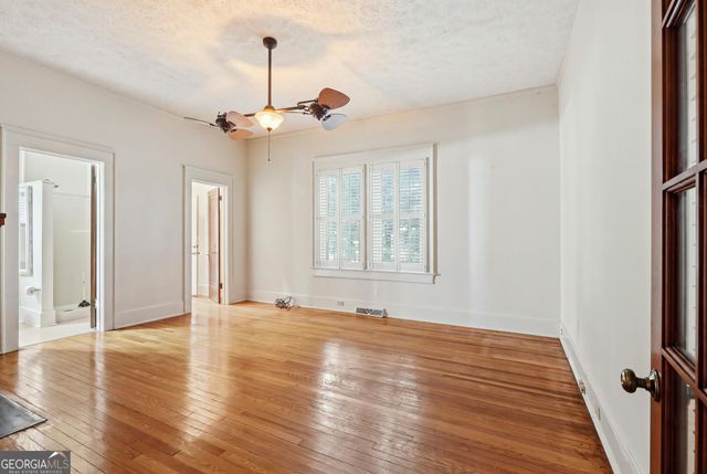 359 E Tugalo Street, Toccoa, GA 30577