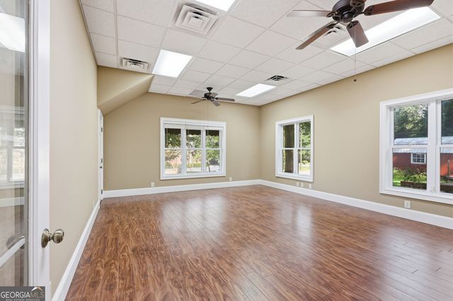 359 E Tugalo Street, Toccoa, GA 30577
