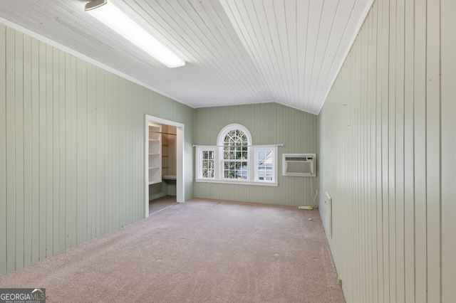 359 E Tugalo Street, Toccoa, GA 30577