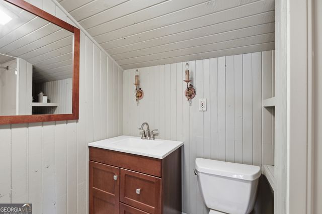 359 E Tugalo Street, Toccoa, GA 30577