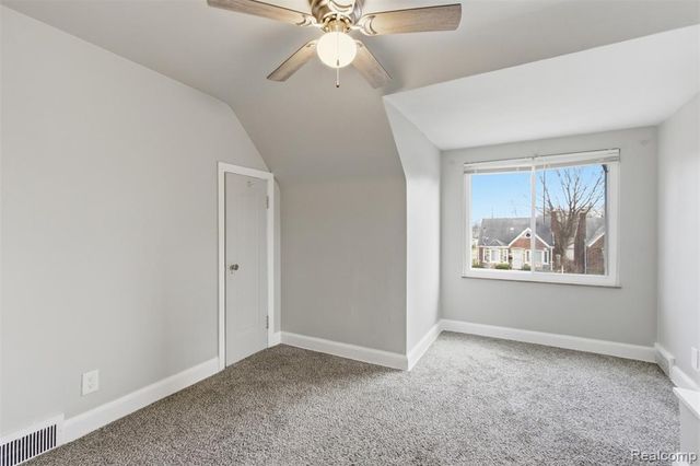 11559 Kennebec Street, Detroit, MI 48205