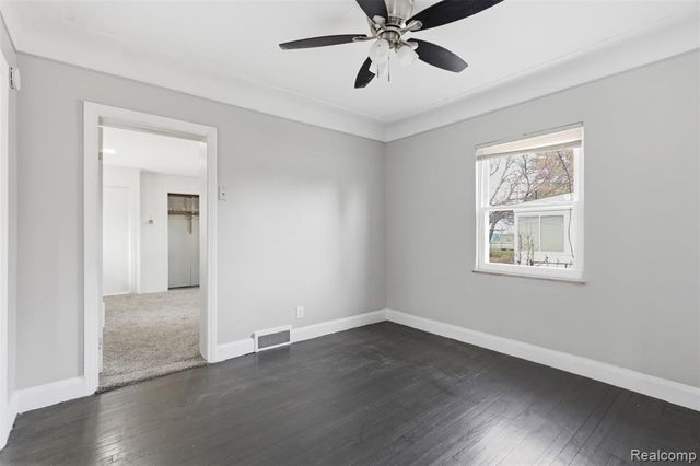 11559 Kennebec Street, Detroit, MI 48205