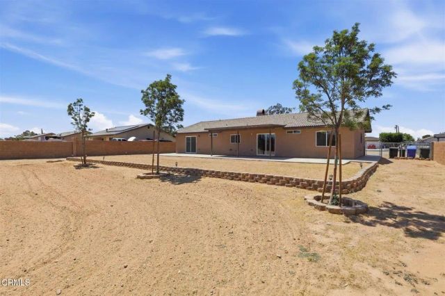 13115 Clallam Road, Apple Valley, CA 92308