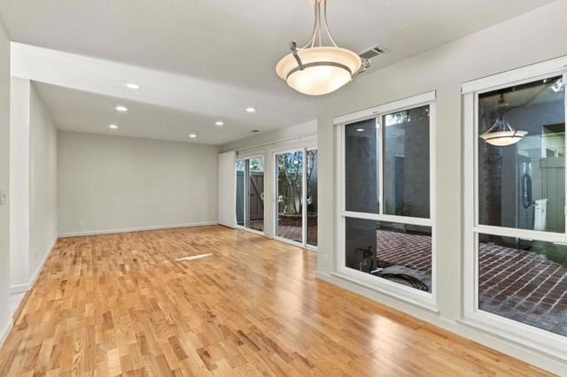 101 Milmar Way, Los Gatos, CA 95032