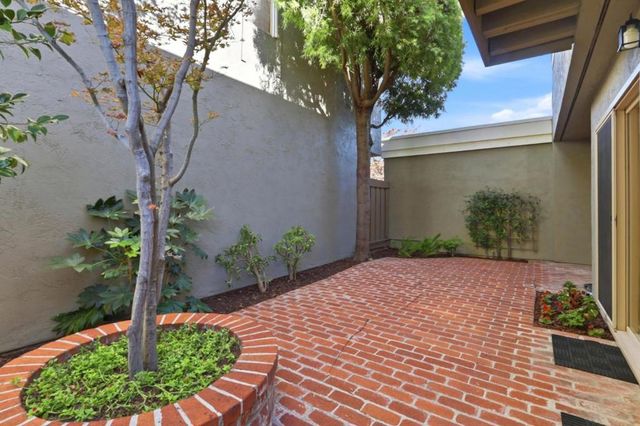 101 Milmar Way, Los Gatos, CA 95032