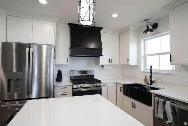 35 E 500 S, Mt Pleasant, UT 84647