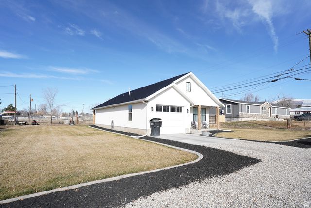 35 E 500 S, Mt Pleasant, UT 84647