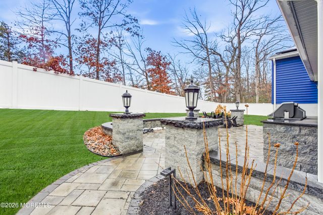 19 Silversmith Court, Howell, NJ 07731