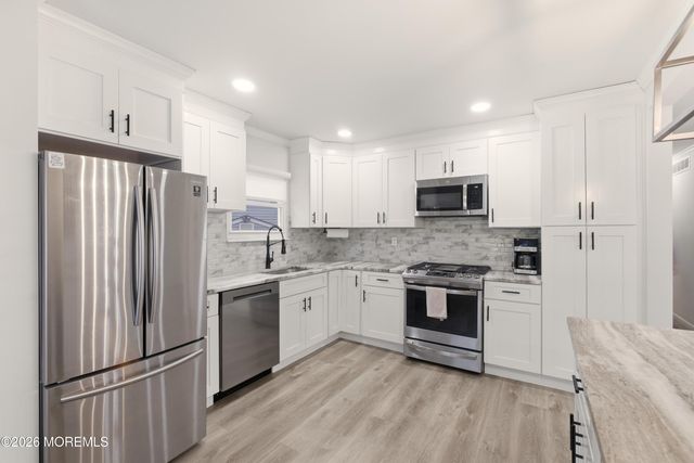 19 Silversmith Court, Howell, NJ 07731