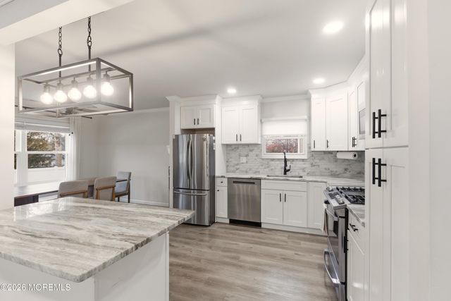 19 Silversmith Court, Howell, NJ 07731