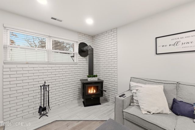 19 Silversmith Court, Howell, NJ 07731