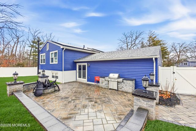 19 Silversmith Court, Howell, NJ 07731