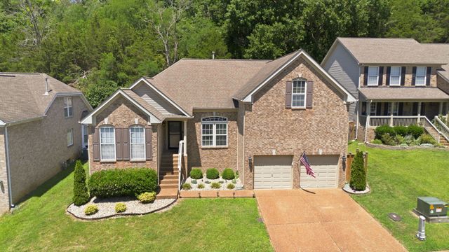 1757 Haleys Hope Ct, Nashville, TN 37209