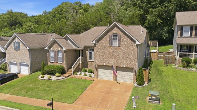 1757 Haleys Hope Ct, Nashville, TN 37209