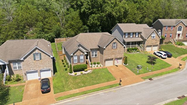 1757 Haleys Hope Ct, Nashville, TN 37209
