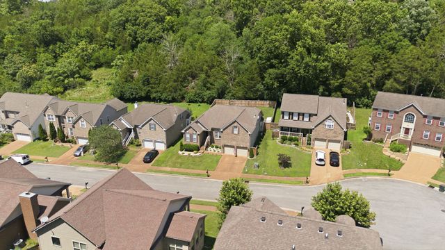 1757 Haleys Hope Ct, Nashville, TN 37209