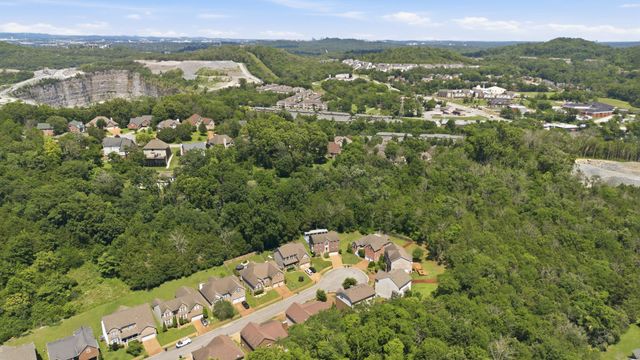 1757 Haleys Hope Ct, Nashville, TN 37209
