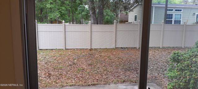 4027 EVERETT Avenue C, Middleburg, FL 32068