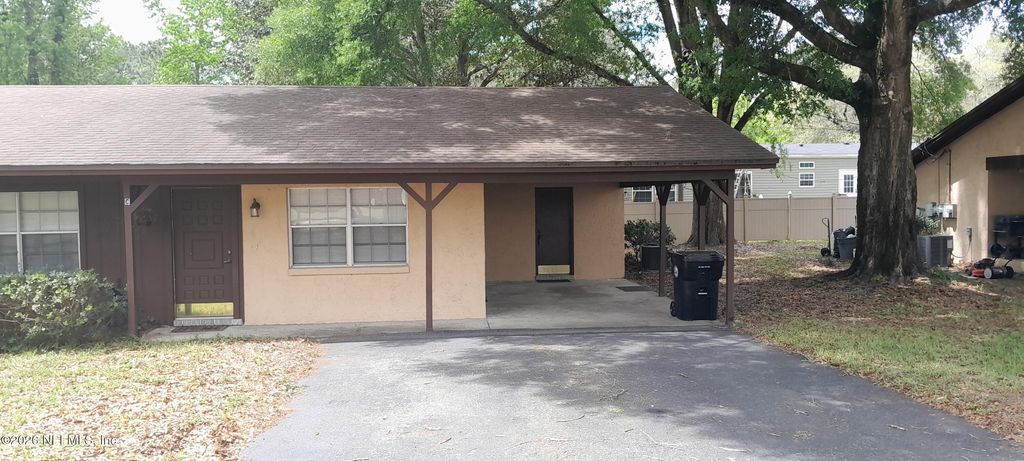 4027 EVERETT Avenue C, Middleburg, FL 32068