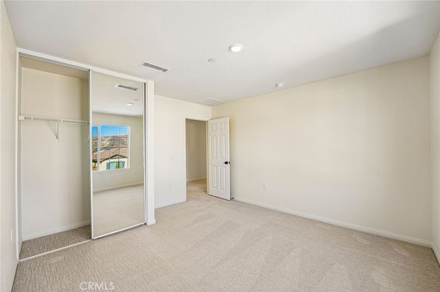 884 Porta Marina Lane, Lake Elsinore, CA 92530