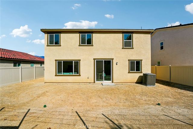 884 Porta Marina Lane, Lake Elsinore, CA 92530