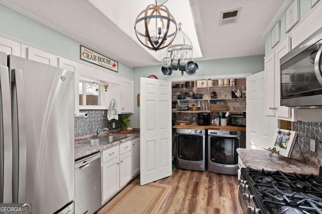 1915 Second Avenue, St. Simons, GA 31522