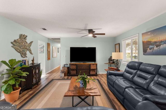 1915 Second Avenue, St. Simons, GA 31522