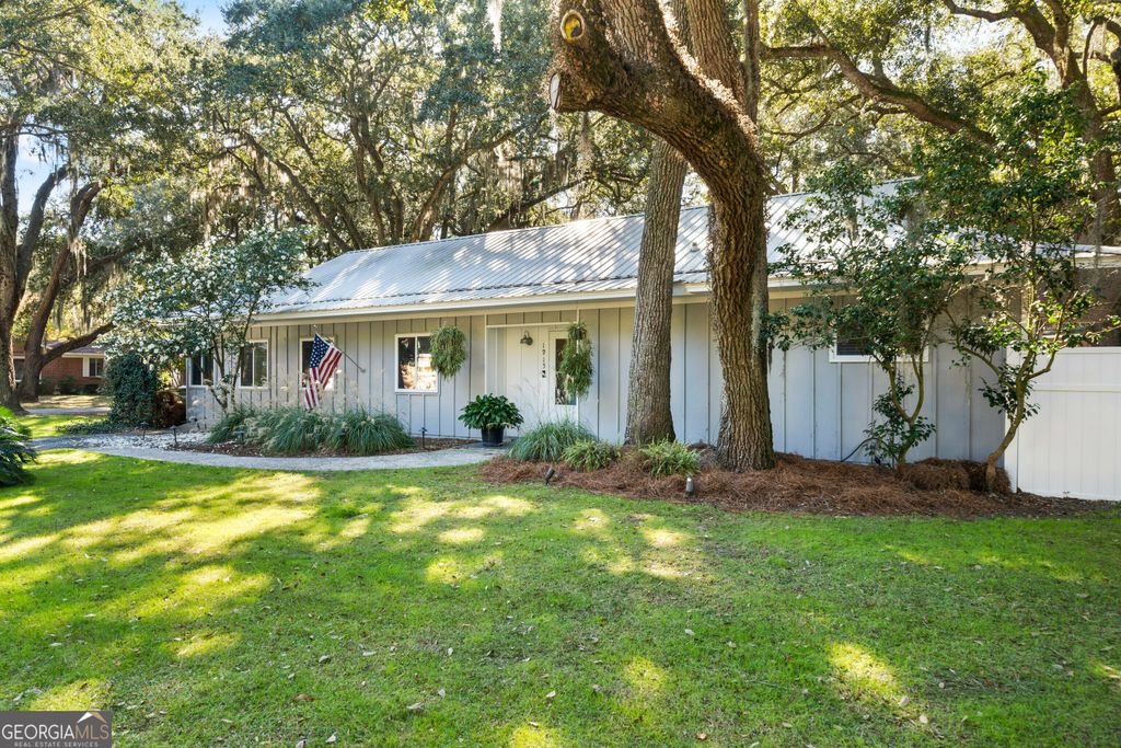 1915 Second Avenue, St. Simons, GA 31522