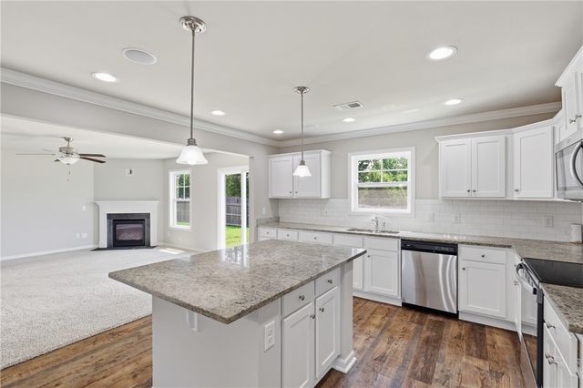 110 Thermal Court, Fountain Inn, SC 29644
