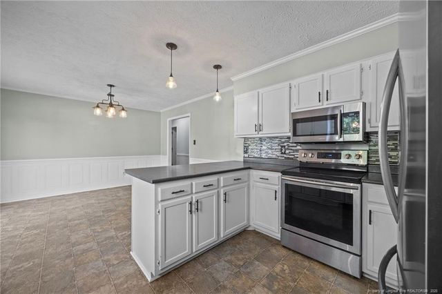 5904 Genesis Court, Hope Mills, NC 28348