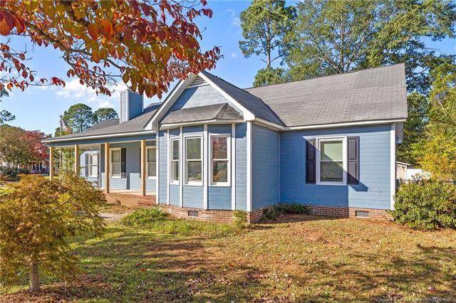 5904 Genesis Court, Hope Mills, NC 28348