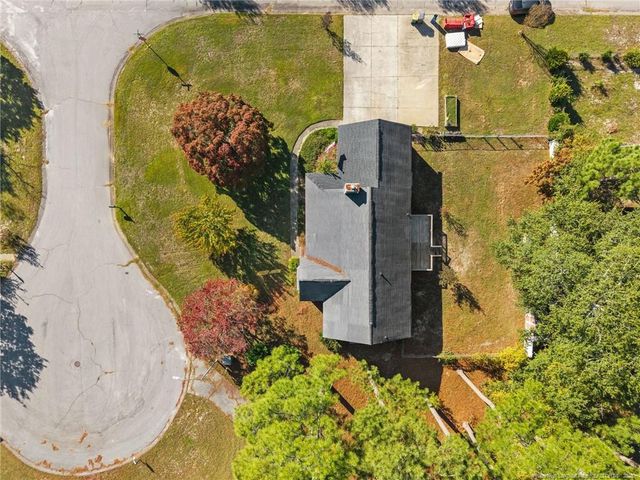 5904 Genesis Court, Hope Mills, NC 28348