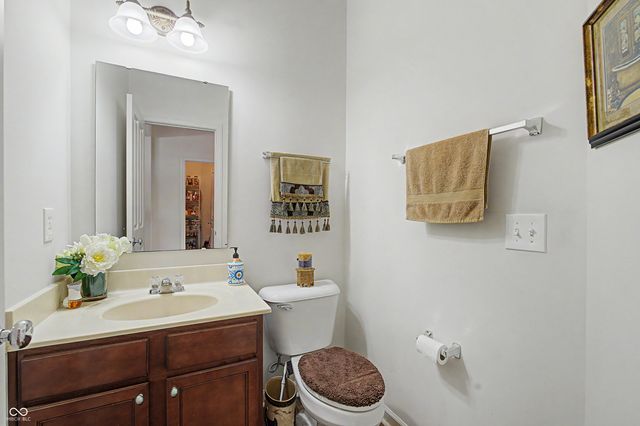 13874 Luxor Chase, Fishers, IN 46038