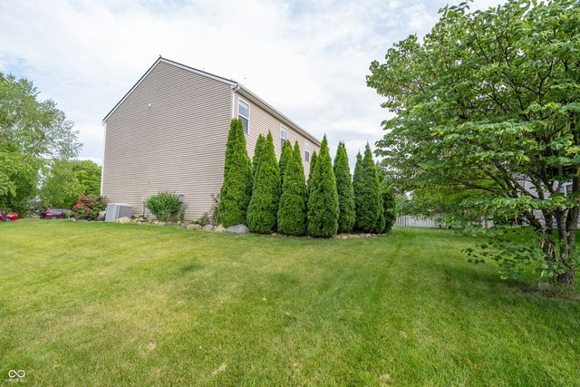 13874 Luxor Chase, Fishers, IN 46038