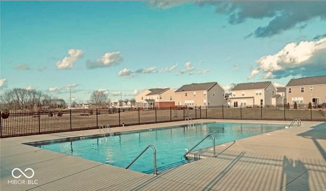13874 Luxor Chase, Fishers, IN 46038
