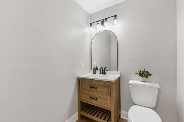 869 Private Rd 6050, Crockett, TX 75835