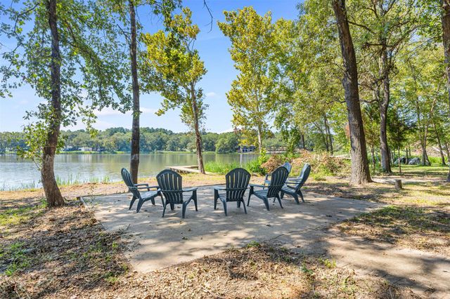 869 Private Rd 6050, Crockett, TX 75835