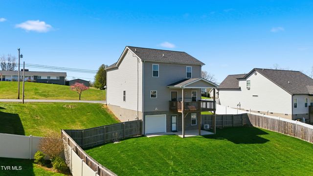 1512 West College Street, Jonesborough, TN 37659