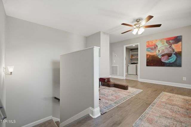 1512 West College Street, Jonesborough, TN 37659