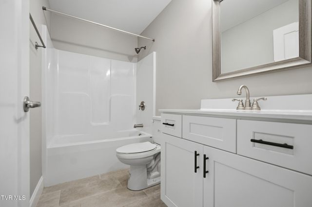 1512 West College Street, Jonesborough, TN 37659