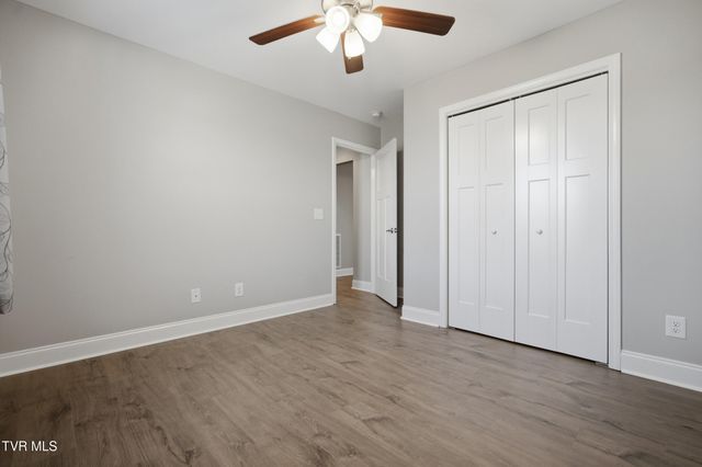 1512 West College Street, Jonesborough, TN 37659