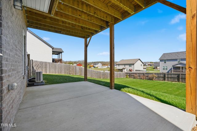 1512 West College Street, Jonesborough, TN 37659