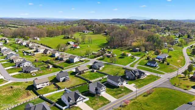 1512 West College Street, Jonesborough, TN 37659