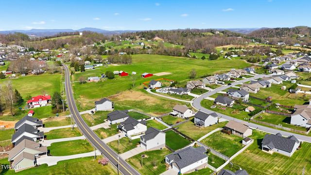 1512 West College Street, Jonesborough, TN 37659